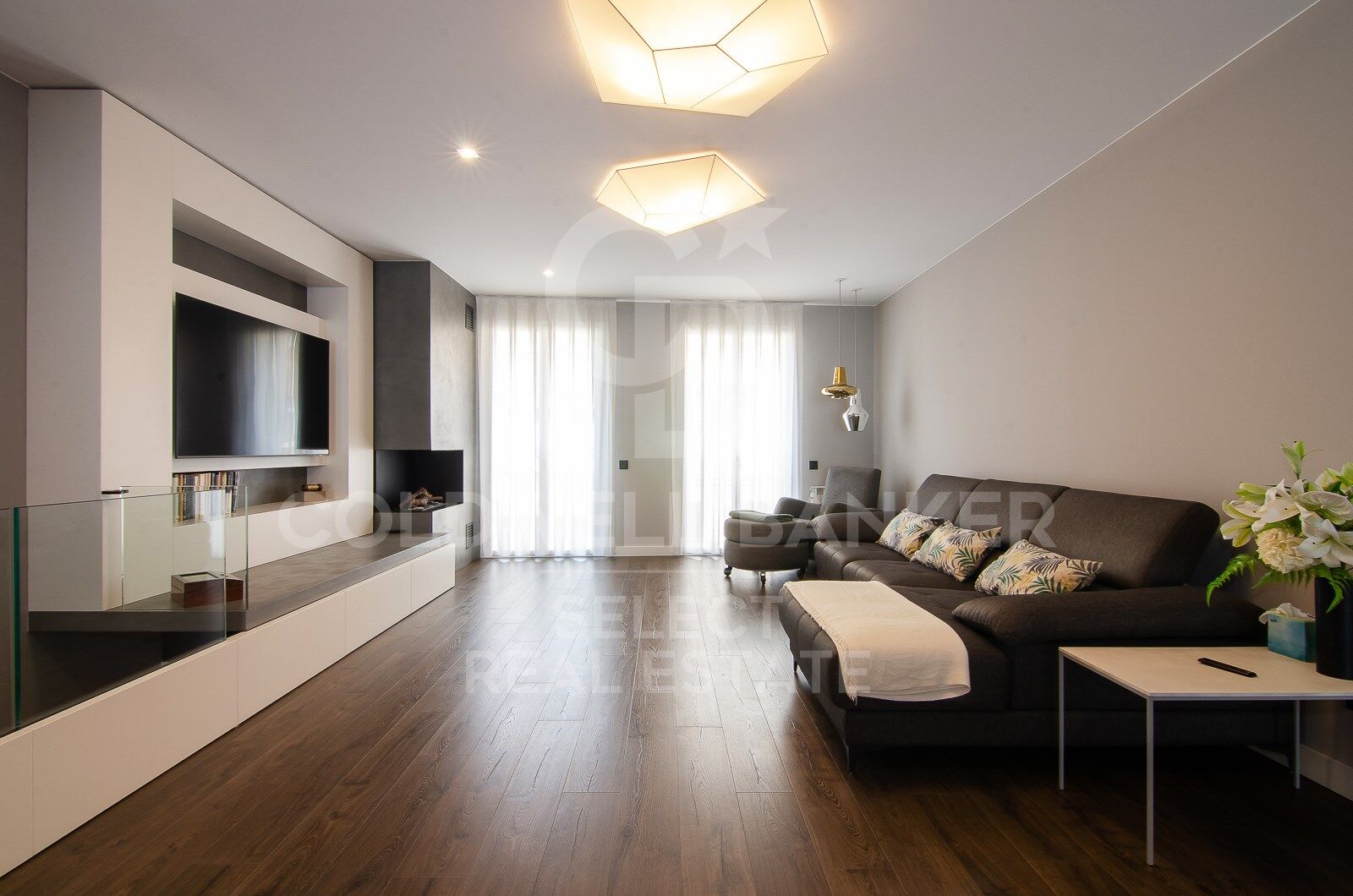 Māja Sabadell, Barcelona, Spānijā 3 istabas, 347 m2 Nr. 178584