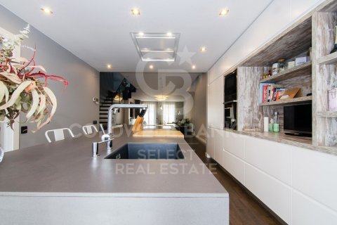 House à vendre à Sabadell, Barcelona, Espagne, 3 chambres, 347 m2 No. 178584 - photo 16