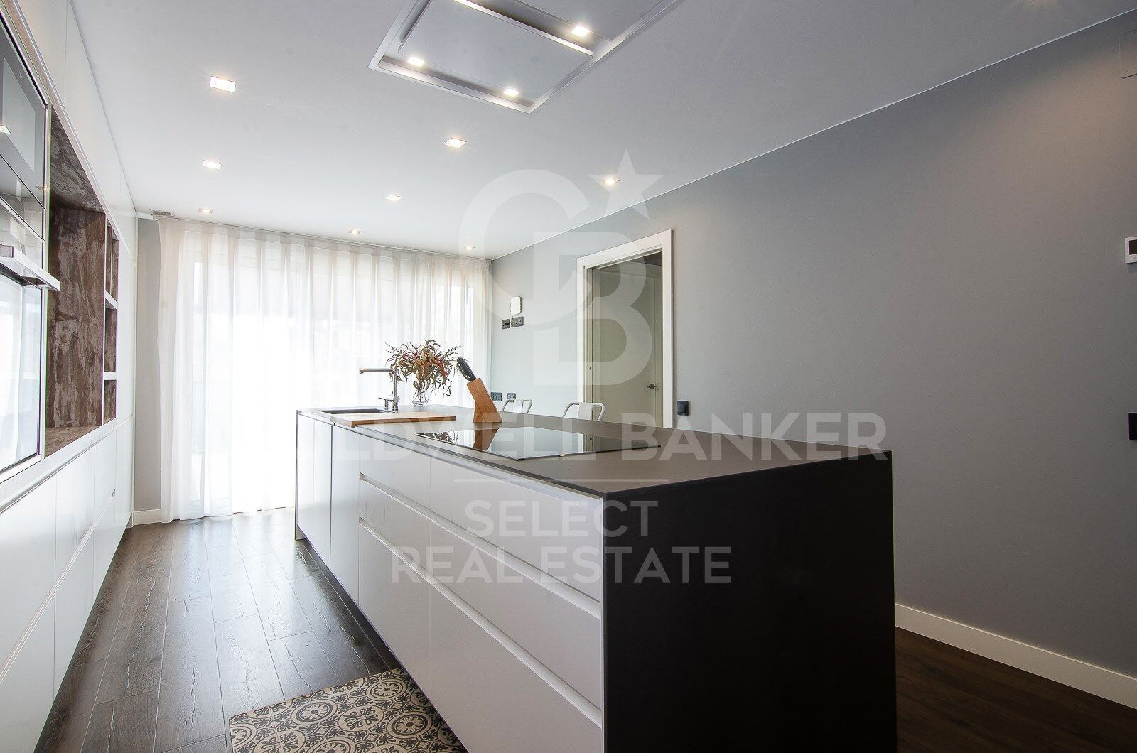 Māja Sabadell, Barcelona, Spānijā 3 istabas, 347 m2 Nr. 178584