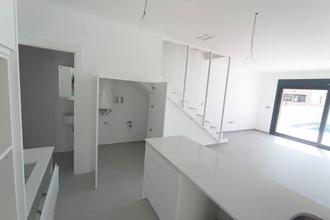 Villa in vendita Daya Nueva, Alicante, Spagna 3 camere da letto, 97 mq. N° 78664 - foto 8