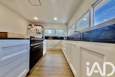 Talo myytävänä Orba, Alicante, Espanja, 4 makuuhuonetta, 206 m2 No. 152661 - kuva 10