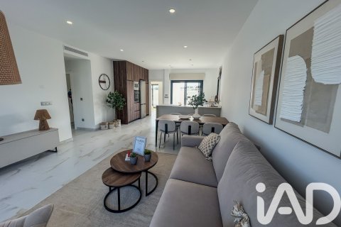 Hus till salu i Pilar de la Horadada, Alicante, Spanien 3 sovrum, 112 kvm. Nr. 152658 - foto 23