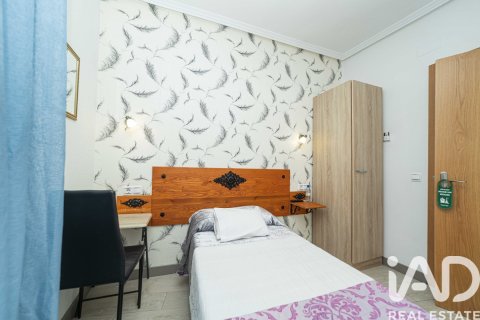 Hotel for sale in Leon, Spain 13 bedrooms, 323 sq.m. No. 195861 - photo 14