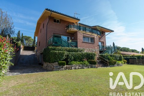 Casa in vendita a Sant Vicenc De Montalt, Barcelona, Spagna 7 camere da letto, 531 mq. N° 195860 - foto 3