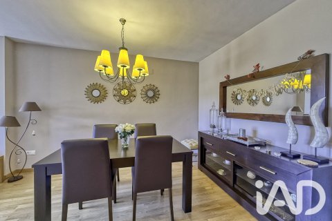 Продажа пентхауса в Теруэль, Испания 2 спальни, 99м2 №195080 - фото 26