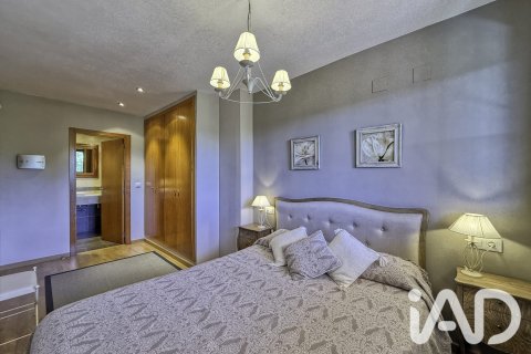 Продажа пентхауса в Теруэль, Испания 2 спальни, 99м2 №195080 - фото 15