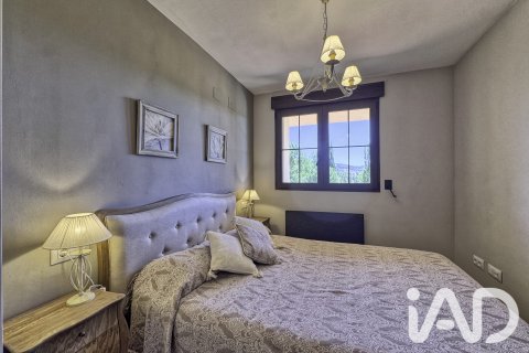 Продажа пентхауса в Теруэль, Испания 2 спальни, 99м2 №195080 - фото 14