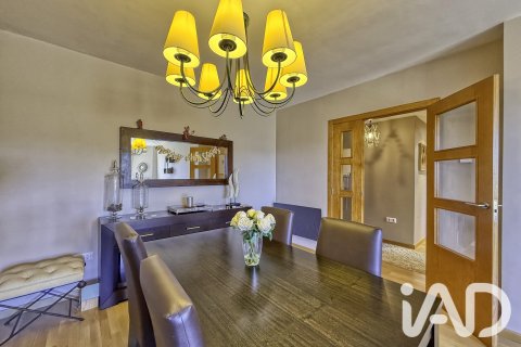 Продажа пентхауса в Теруэль, Испания 2 спальни, 99м2 №195080 - фото 5
