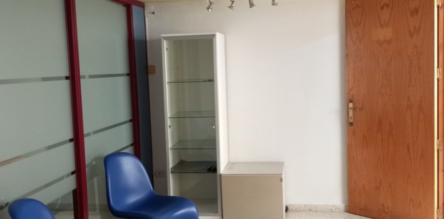 Propiedad comercial en Jaca, Huesca, España 3 dormitorios, 55 m2 No. 195077