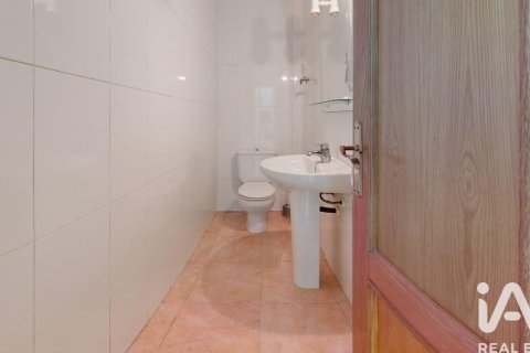 Propiedad comercial en venta en Canet de Mar, Barcelona, España 60 m2 No. 195078 - foto 7