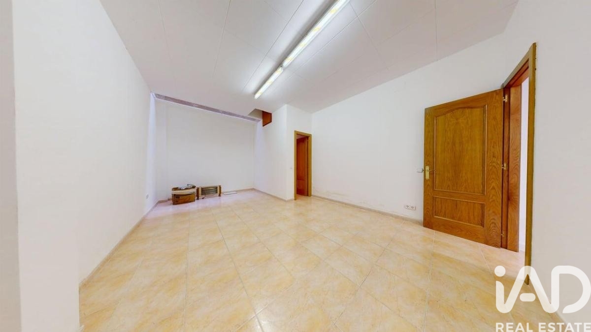 Propiedad comercial en Canet de Mar, Barcelona, España 60 m2 No. 195078