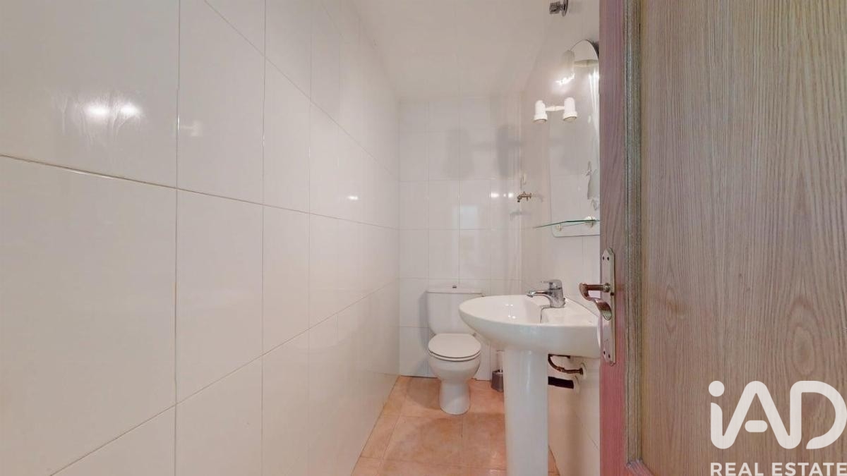 Propiedad comercial en Canet de Mar, Barcelona, España 60 m2 No. 195078