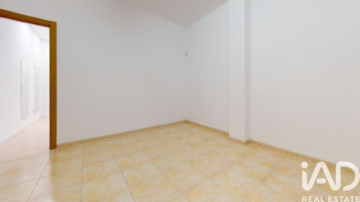 Propiedad comercial en Canet de Mar, Barcelona, España 60 m2 No. 195078
