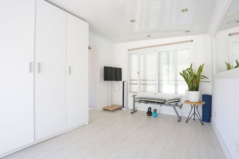 Duplex for sale in Santa Ponsa, Mallorca, Spain 4 bedrooms, 140 sq.m. No. 181028 - photo 18