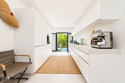 Villa for sale in El Toro, Mallorca, Spain 4 bedrooms, 180 sq.m. No. 181027 - photo 13