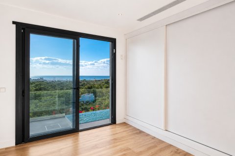 Villa for sale in Cala Millor, Mallorca, Spain 4 bedrooms, 257 sq.m. No. 181029 - photo 6