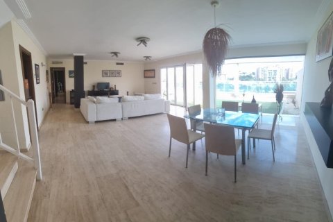 Penthouse à vendre à Alicante, Espagne, 3 chambres, 260 m2 No. 165571 - photo 3