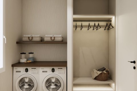 Apartment for sale in Madrid, Spain 3 bedrooms, 158 sq.m. No. 165573 - photo 11