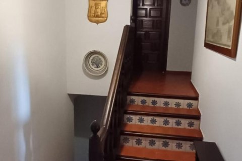 Apartment for sale in San Juan, Alicante, Spain 6 bedrooms, 300 sq.m. No. 165576 - photo 15