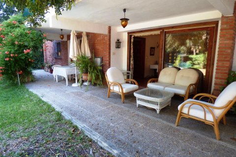 Apartment for sale in San Juan, Alicante, Spain 6 bedrooms, 300 sq.m. No. 165576 - photo 3