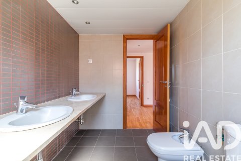 Продажа дома в Арройомолинос, Мадрид, Испания 5 спален, 421м2 №188081 - фото 17