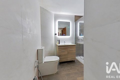 Wohnung zum Verkauf in Castellon de la Plana, Castellon, Spanien 3 Schlafzimmer, 93 m2 Nr. 188063 - Foto 26