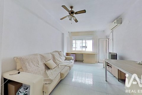 Wohnung zum Verkauf in Castellon de la Plana, Castellon, Spanien 3 Schlafzimmer, 93 m2 Nr. 188063 - Foto 4