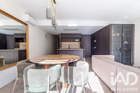 Продажа квартиры в Мадрид, Испания 2 спальни, 110м2 №188068 - фото 8