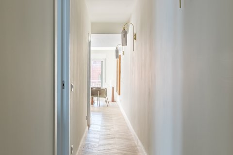 Продажа квартиры в Мадрид, Испания 2 спальни, 110м2 №188068 - фото 13