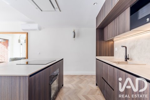 Продажа квартиры в Мадрид, Испания 2 спальни, 110м2 №188068 - фото 10