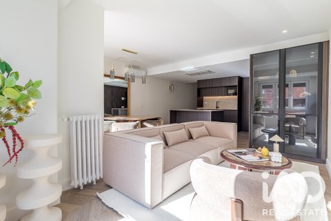 Продажа квартиры в Мадрид, Испания 2 спальни, 110м2 №188068 - фото 6