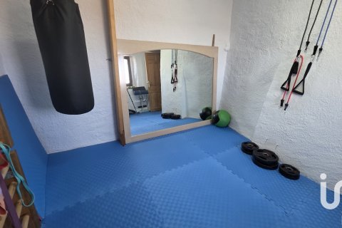 Продажа дома в Сервера, Лерида, Испания 4 спальни, 424м2 №153255 - фото 5