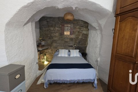 Продажа дома в Сервера, Лерида, Испания 4 спальни, 424м2 №153255 - фото 3