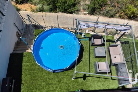 Kaupunkipientalo myytävänä Calafell, Tarragona, Espanja, 4 makuuhuonetta, 200 m2 No. 153253 - kuva 7