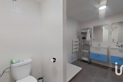 Kaupunkipientalo myytävänä Calafell, Tarragona, Espanja, 4 makuuhuonetta, 200 m2 No. 153253 - kuva 16