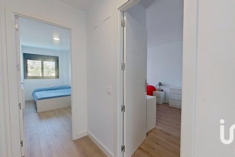 Kaupunkipientalo myytävänä Calafell, Tarragona, Espanja, 4 makuuhuonetta, 200 m2 No. 153253 - kuva 23