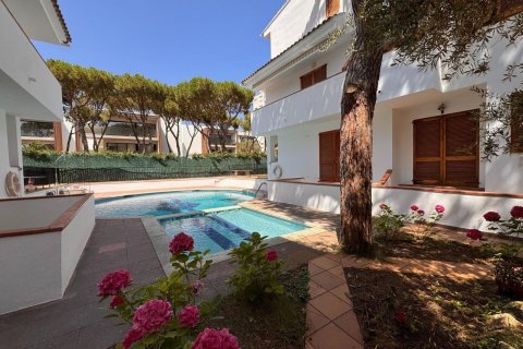 Apartament w Platja D'aro, Girona, Hiszpania 3 sypialnie, 74 mkw. nr 161086 – zdjęcie 10