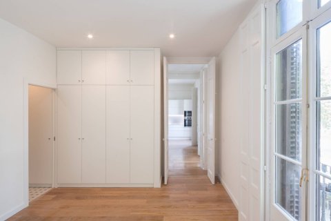 Apartament w Barcelona, Hiszpania 1 sypialnia, 62 mkw. nr 161084 – zdjęcie 6