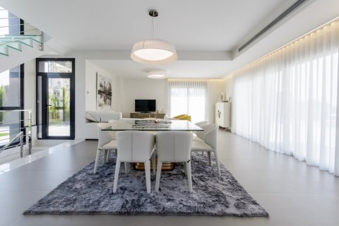Villa for sale Dehesa De Campoamor, Alicante, Spain 3 bedrooms, 193 sq.m. No. 136904 - photo 9