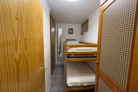 Apartment for sale in Lloret de Mar, Girona, Spain 2 bedrooms, No. 183350 - photo 9