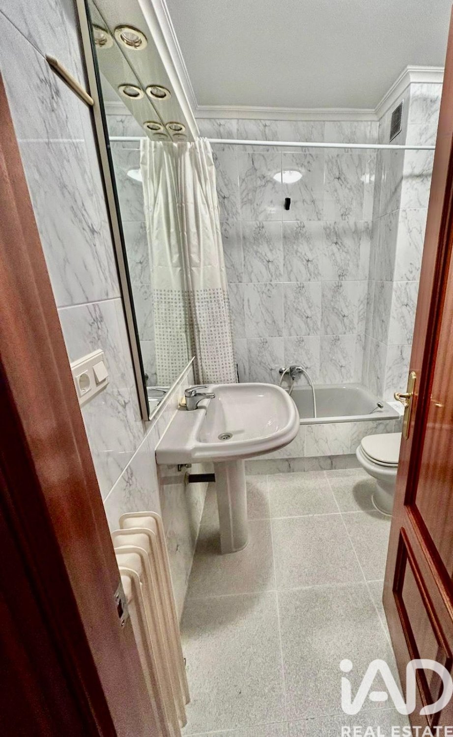 Appartamento a La Baneza, Leon, Spagna 5 camere da letto, 174 mq. N° 185048
