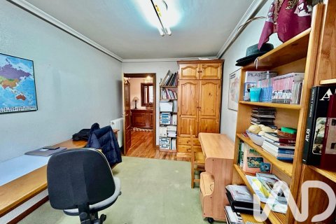 Dzīvoklis pārdošanā La Baneza, Leon, Spānijā 5 istabas, 174 m2 Nr. 185048 - attēls 9
