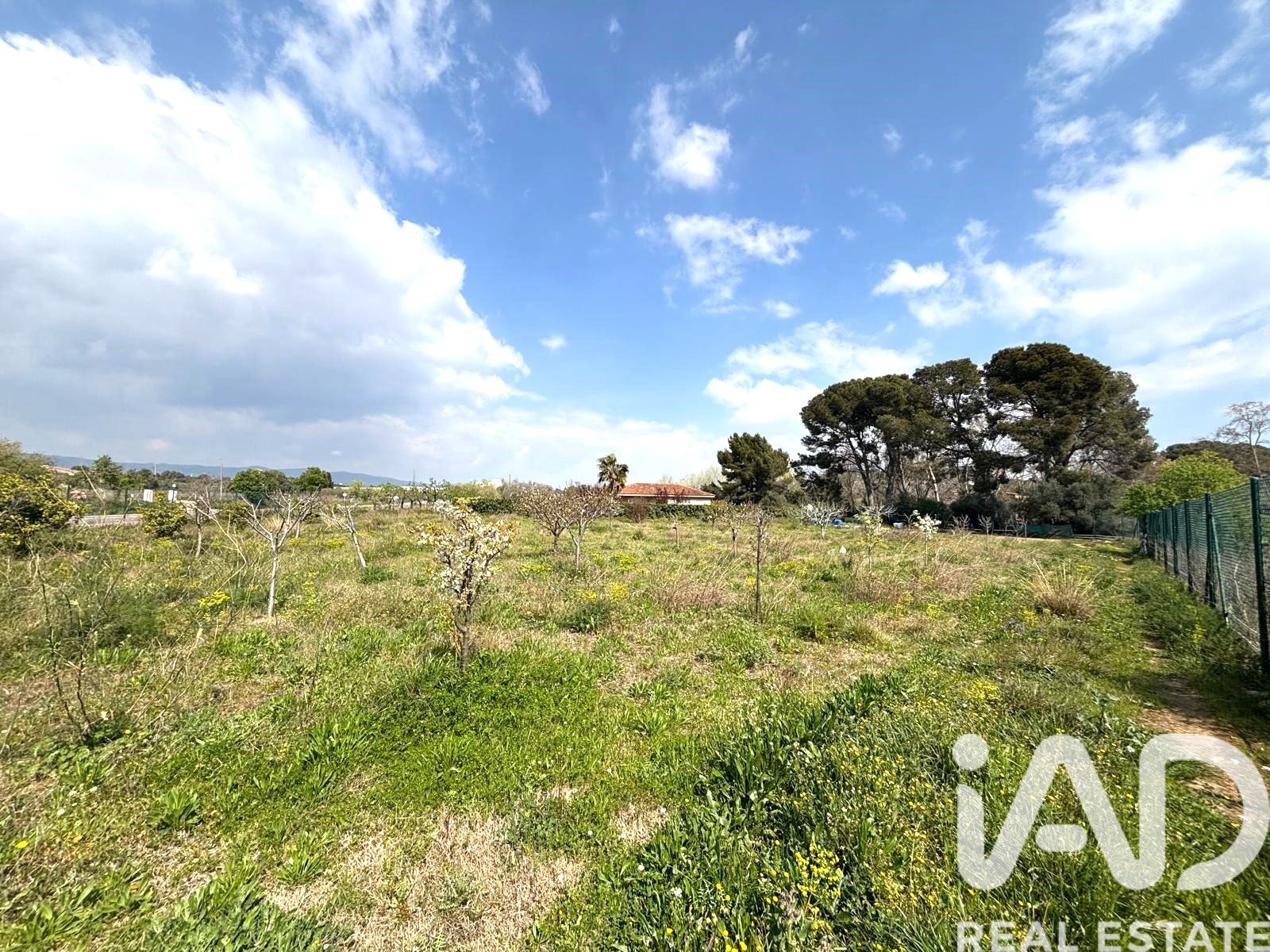 Propiedad comercial en Santa Oliva, Tarragona, España No. 185049