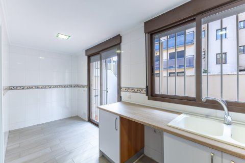 Villa for sale in Puerto De Sagunto, Valencia, Spain 4 bedrooms, 132 sq.m. No. 146707 - photo 17