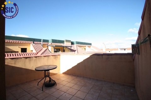 Apartment for sale in Cheste, Valencia, Spain 3 bedrooms, 84 sq.m. No. 146703 - photo 27