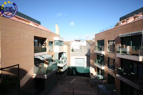 Apartment for sale in Cheste, Valencia, Spain 3 bedrooms, 84 sq.m. No. 146703 - photo 19