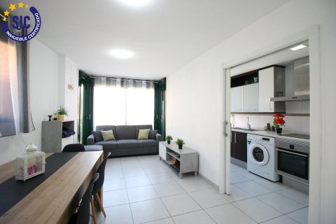 Apartment for sale in Cheste, Valencia, Spain 3 bedrooms, 84 sq.m. No. 146703 - photo 2