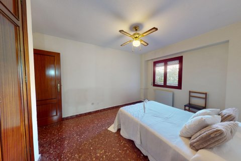 Lägenhet till salu i Valencia, Spanien 4 sovrum, 98 kvm. Nr. 146705 - foto 28