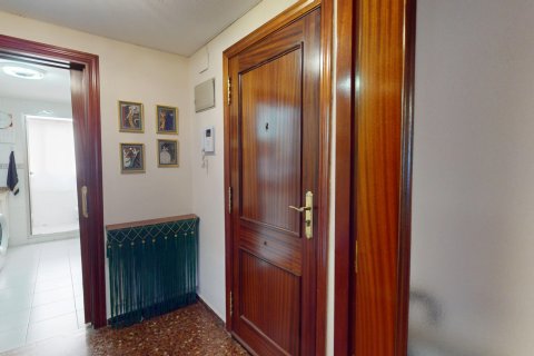 Apartment à vendre à Valencia, Espagne, 4 chambres, 98 m2 No. 146705 - photo 14