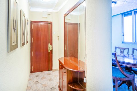 Apartment for sale in Valencia, Spain 2 bedrooms, 48 sq.m. No. 146704 - photo 1